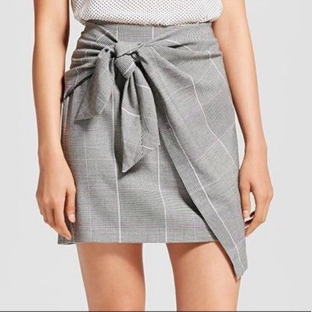 Who What Wear Black Houndstooth Plaid Print Coquette Knotted Wrap Mini Skirt 8